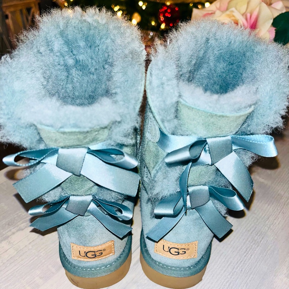 UGG Bailey Bow Boots in Sea Green